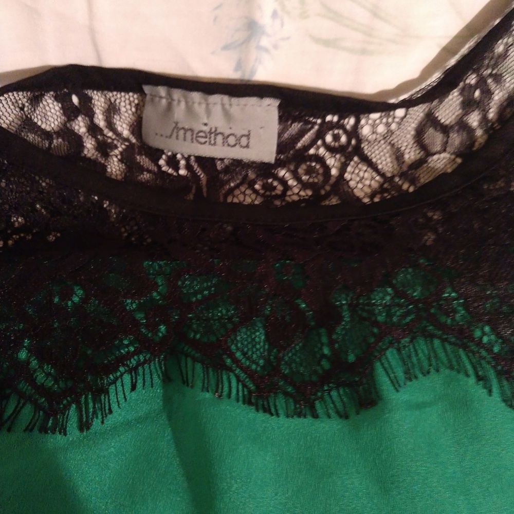 Blouse - Picture 3 of 3